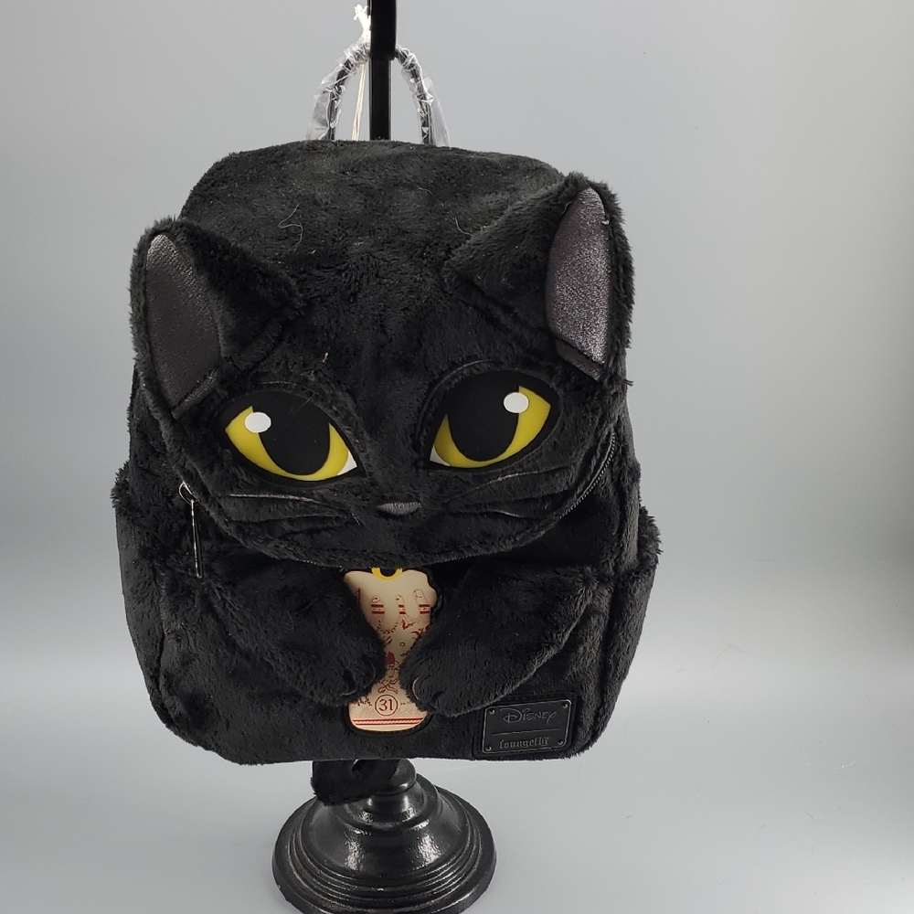 Disney Loungefly Hocus Pocus Binx Mini Backpack. NWT